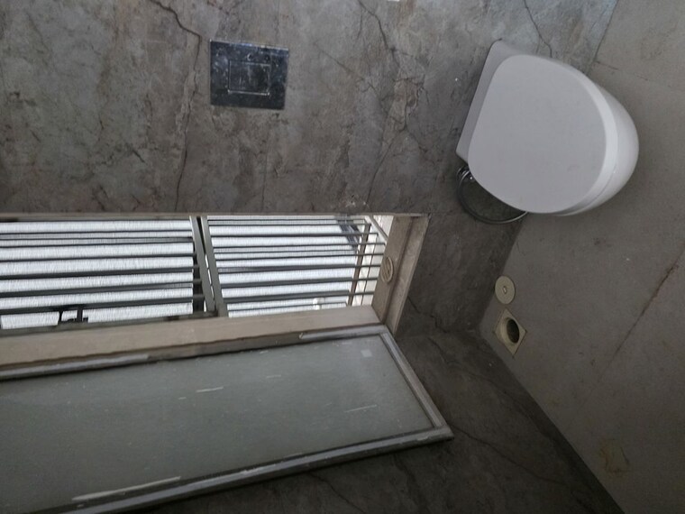 Bathroom, crystal-paradise-residences 2 Bedroom 725 Sq.Ft. Apartment In Andheri East Mumbai 10657756