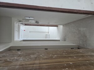 Furnished Amenities in 2 BHK Apartment at Crystal Paradise Residences, Andheri East – for Sale