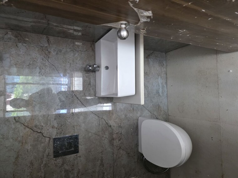 Bathroom, crystal-paradise-residences 2 Bedroom 725 Sq.Ft. Apartment In Andheri East Mumbai 10657756