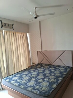 Bedroom in 3 BHK Apartment at Soham Crystal Spires, Thane West – for Rent