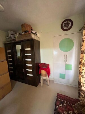Furnished Amenities in 2 BHK Apartment at Varun Garden, Ghodbunder Road – for Rent