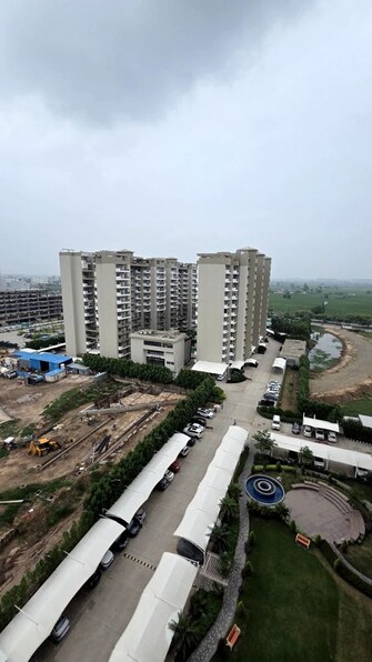 2 BHK +  1220 Sq.Ft. Apartment in Artique Uptown Skylla