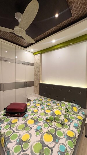 Furnished Amenities in 3 BHK Apartment at Rohtas Presidential Arcade, Vibhuti Khand – for Rent