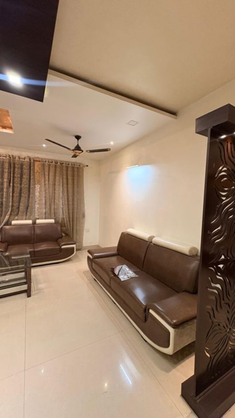 Living Room, rohtas-presidential-arcade 3 Bedroom 1854 Sq.Ft. Apartment In Vibhuti Khand Lucknow 10657778