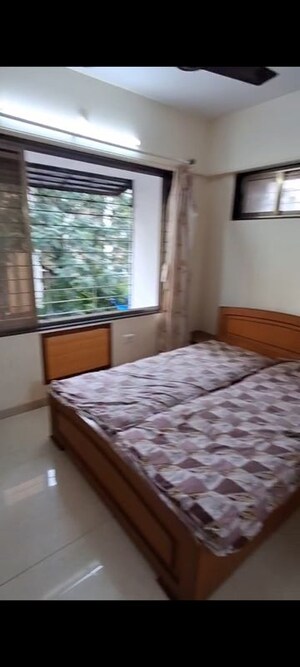 Bedroom in 2 BHK Apartment at Swastik CHS Vile Parle, Vile Parle West – for Rent