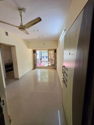 2 BHK Apartment For Rent in Sea Jewel, Malad East