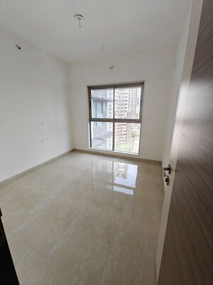 2 BHK Apartment For Rent in Chandak Cornerstone, Worli