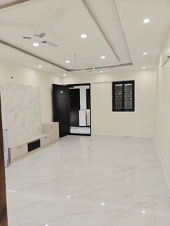 2 BHK Apartment For Rent in Wheeler Road