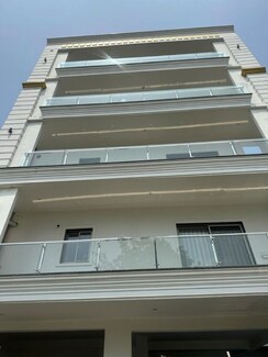 3.5 BHK +Apartment For Rent in Central Park Flower Valley