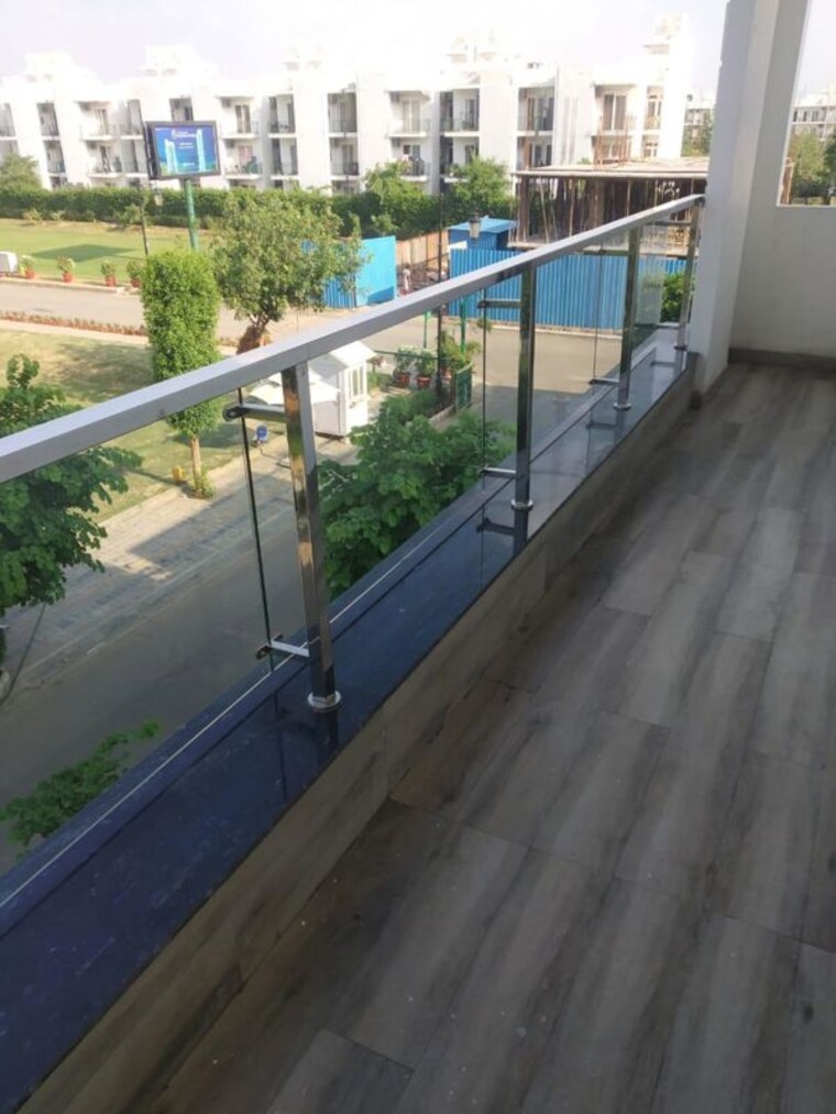 Balcony, central-park-flower-valley 3.5 Bedroom 2150 Sq.Ft. Apartment In Sohna Sector 33 Gurgaon 10657832