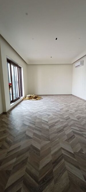 Bedroom in 4 BHK Villa at Taksh Elanza, Bhayli – for Sale