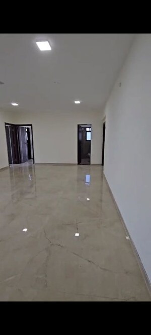 3 BHK Apartment For Sale in Cosmopolis Tower, Andheri West