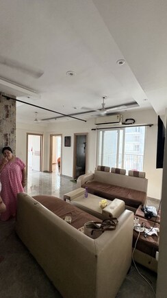 3 BHK Apartment For Rent in Ahinsa Khand 2