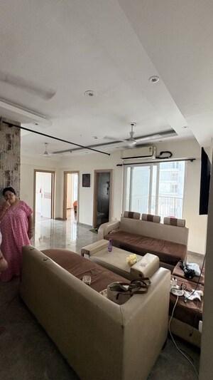 3 BHK Apartment For Rent in Ahinsa Khand 2