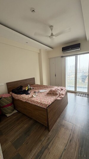 Bedroom in 3 BHK Apartment at Ahinsa Khand 2 – for Rent