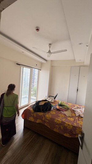 Bedroom in 3 BHK Apartment at Ahinsa Khand 2 – for Rent