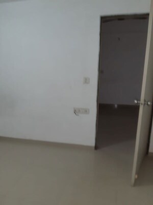 Room in 2 BHK Builder Floor at Vejalpur – for Rent