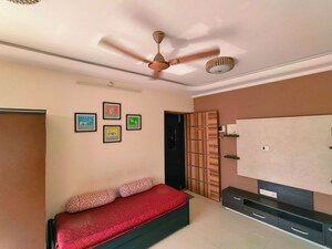 Bedroom in 2 BHK Apartment at Raj G N Residency, Mira Road – for Rent