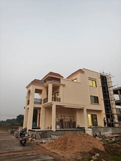4 BHK +Villa For Sale in Vraj Greenleaf Heritage 2