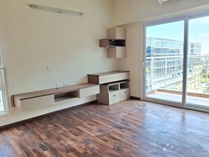Furnished Amenities in 4 BHK Apartment at L&T Raintree Boulevard, Hebbal – for Rent