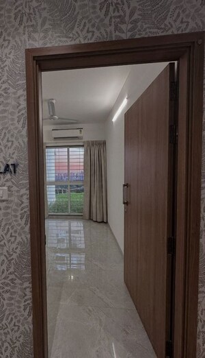 1 BHK Apartment For Sale in Jaydeep And Gami Evara, Chembur