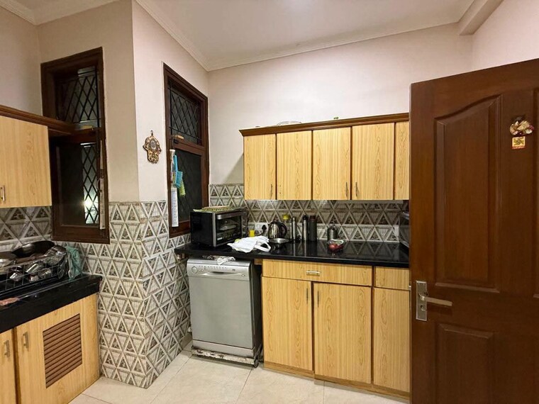 Kitchen, sector 38 3 Bedroom 3056 Sq.Ft. Villa In Sector 38 Gurgaon 10657997