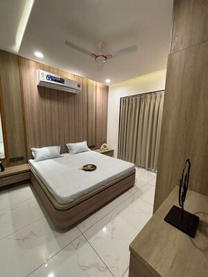 Bedroom in 4 BHK Villa at Bhayli – for Sale