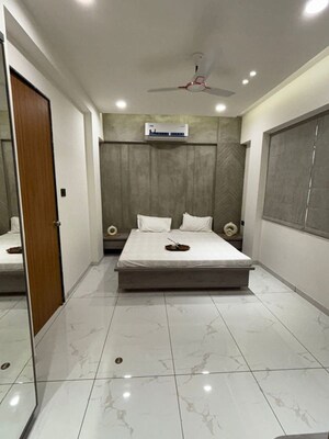 Bedroom in 4 BHK Villa at Bhayli – for Sale