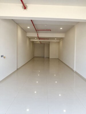  Showroom For Rent in HR Eliseo, Shela