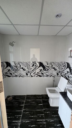 Attached Bathroom in 3 BHK Apartment at Ahinsa Khand 2 – for Rent