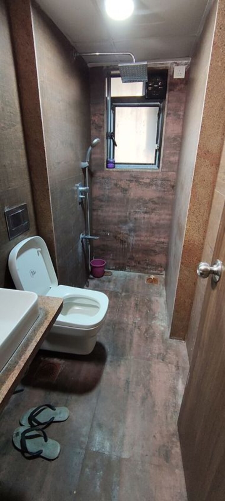 Bathroom, nav-palmyra-apartment 3 Bedroom 950 Sq.Ft. Apartment In Khar West Mumbai 10658034