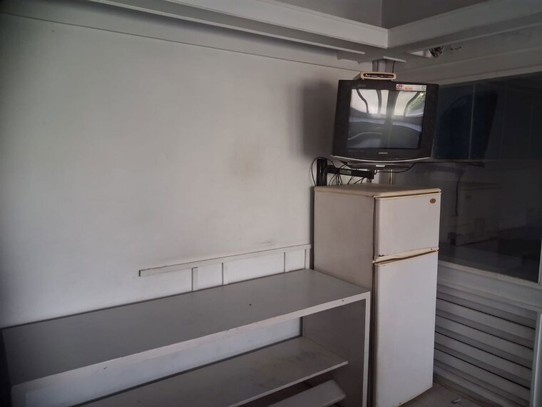 Team Area, ashram road Commercial Office Space 960 Sq.Ft. In Ashram Road Ahmedabad 10658050