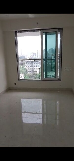 2 BHK Apartment For Sale in Triumph Swastik, Malad West