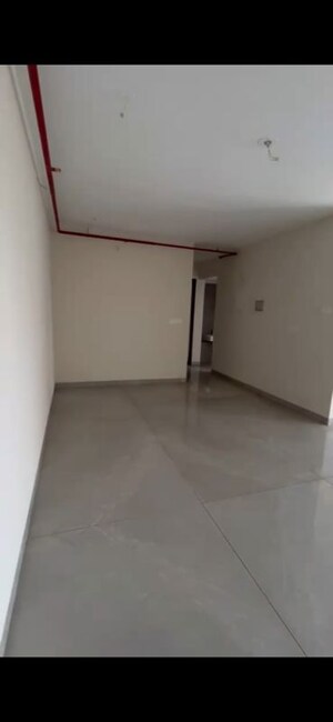 Room in 3 BHK Apartment at Hubtown The Premiere, Andheri West – for Rent