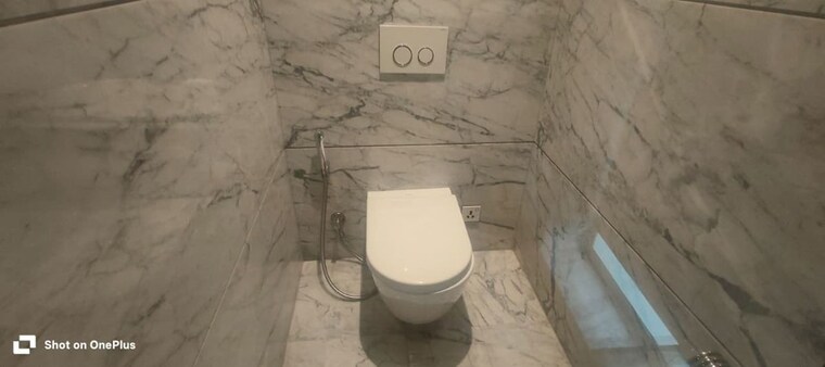 Bathroom, panchshil-yoopune 4 Bedroom 3800 Sq.Ft. Apartment In Hadapsar Pune 10658090