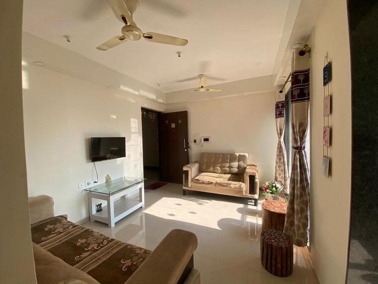 Living Room, hiranandani estate 2 Bedroom 1210 Sq.Ft. Apartment In Hiranandani Estate Thane 10658109