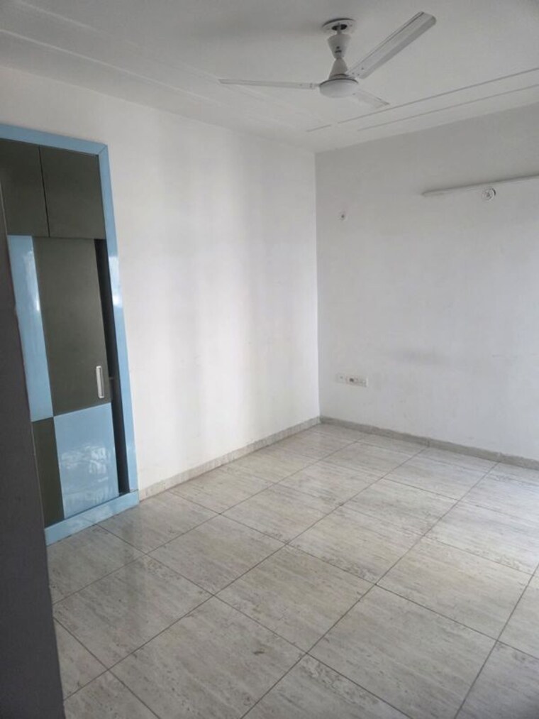 Room, ajnara-ambrosia 2.5 Bedroom 1245 Sq.Ft. Apartment In Sector 118 Noida 10658099