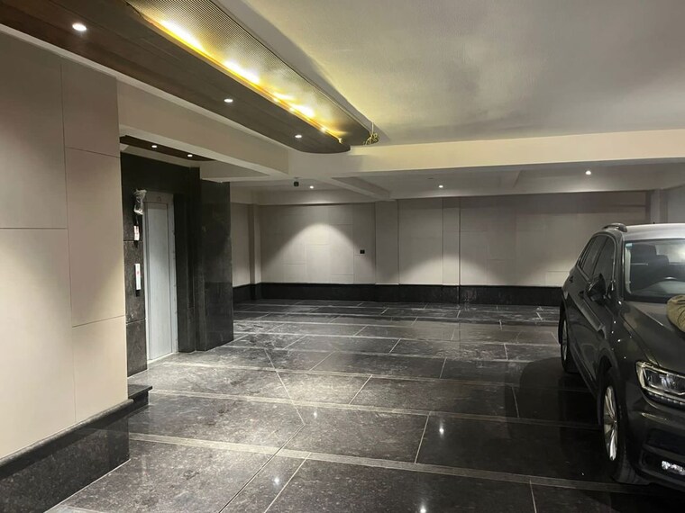 Kitchen, rajouri garden 3 Bedroom 200 Sq.Yd. Builder Floor In Rajouri Garden Delhi 10658118