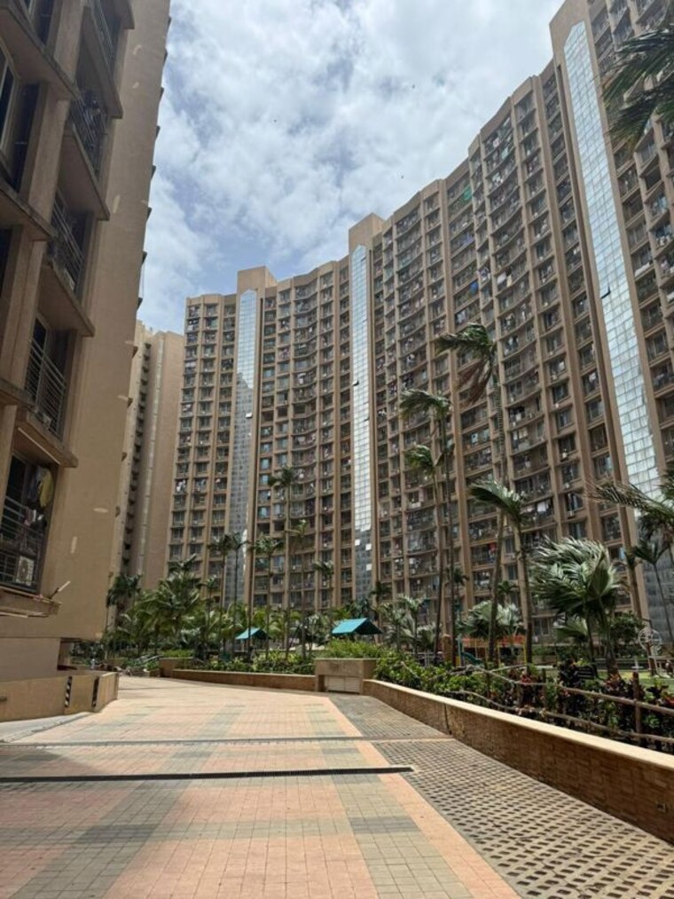 Exterior View, gurukrupa-marina-enclave 2 Bedroom 683 Sq.Ft. Apartment In Malad West Mumbai 10658076