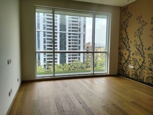 Room in 4 BHK Apartment at Panchshil YooPune, Hadapsar – for Rent
