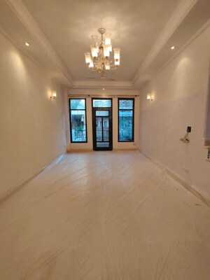 4 BHK Builder Floor For Sale in Sukhdev Vihar