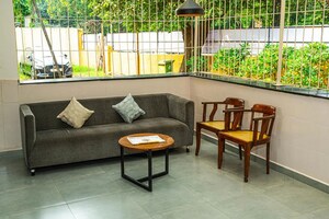 Lobby in  Pg at Matunga – for Rent