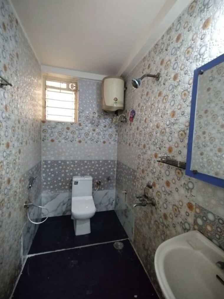 Bathroom, sujatha-residency-bellandur 2 Bedroom 1200 Sq.Ft. Apartment In Bellandur Bangalore 10658147