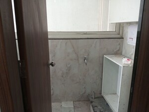 Bathroom in 2 BHK Apartment at Gagan Signet, Gultekdi – for Sale