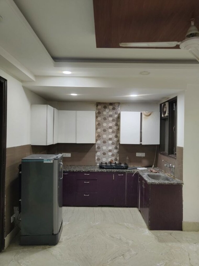 Kitchen, nowgong 3 Bedroom 125 Sq.Yd. Builder Floor In Nowgong Chhatarpur 10658174