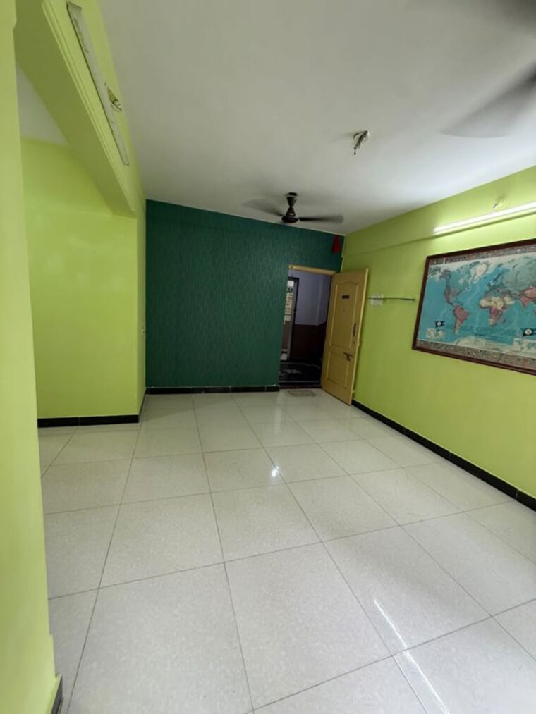 Room, cosmos-residancy 2 Bedroom 800 Sq.Ft. Apartment In Kavesar Thane 10658224