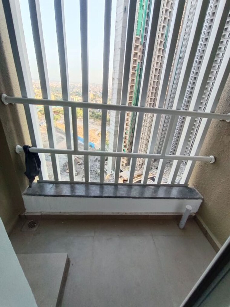 Balcony, runwal-the-central-park 2 Bedroom 860 Sq.Ft. Apartment In Chinchwad Pune 10658227