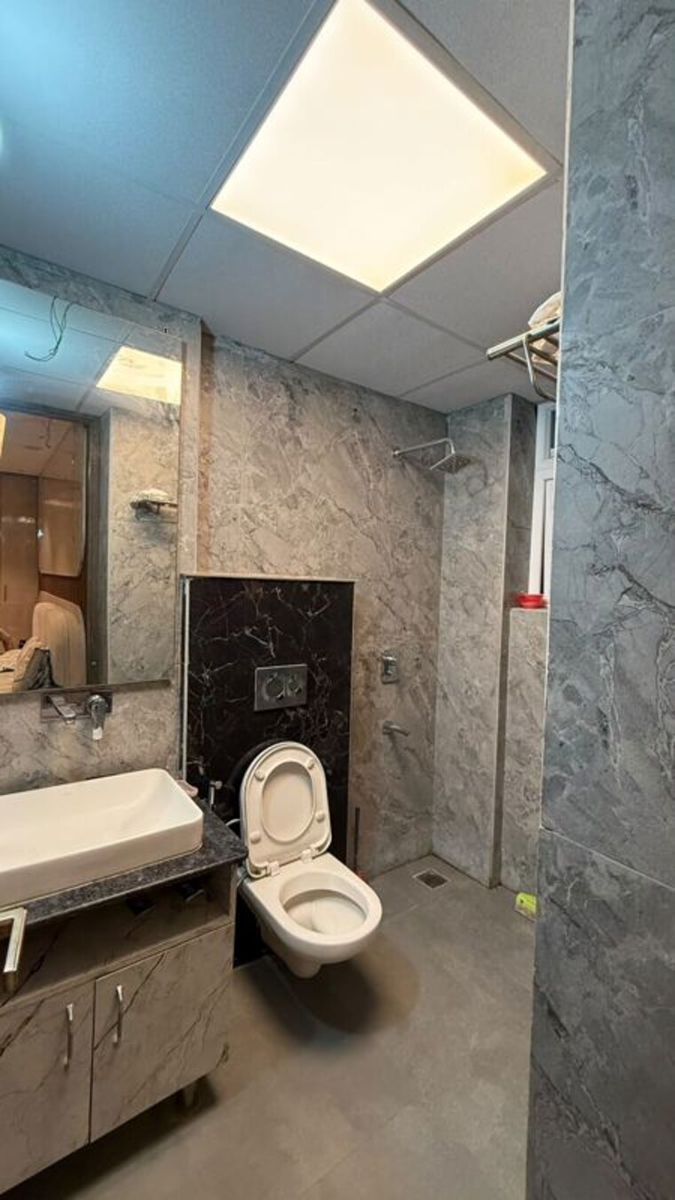 Bathroom, khanpur 3 Bedroom 1850 Sq.Ft. Apartment In Khanpur Kharar 10658214