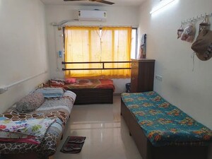 Bedroom in  Pg at Prabhadevi – for Rent