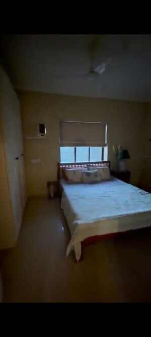 Bedroom in 3 BHK Apartment at Nalanda CHS Andheri, Andheri West – for Rent